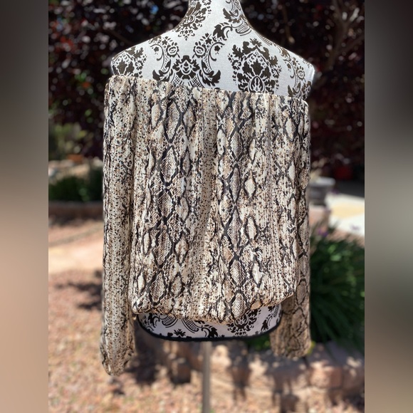 DO+BE blouse size S - Picture 6 of 10